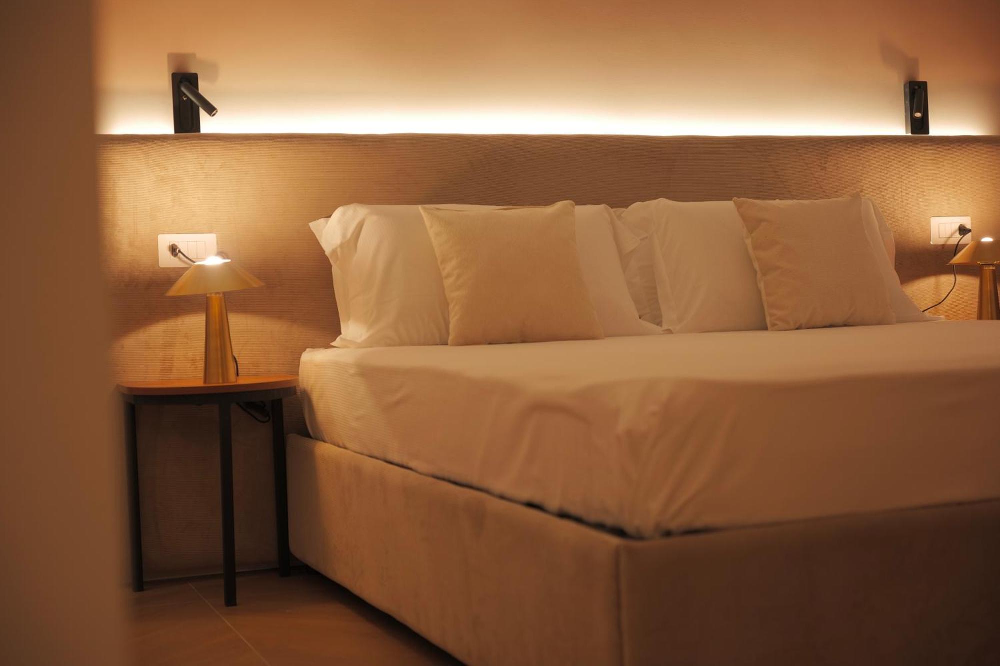 Toledo Luxury Rooms - Lr Collection Napoli Esterno foto