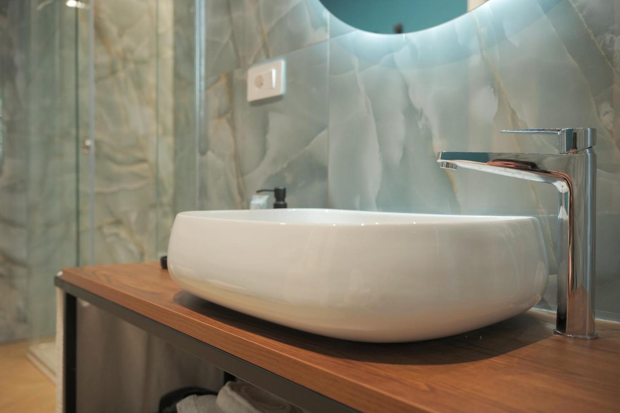 Toledo Luxury Rooms - Lr Collection Napoli Esterno foto