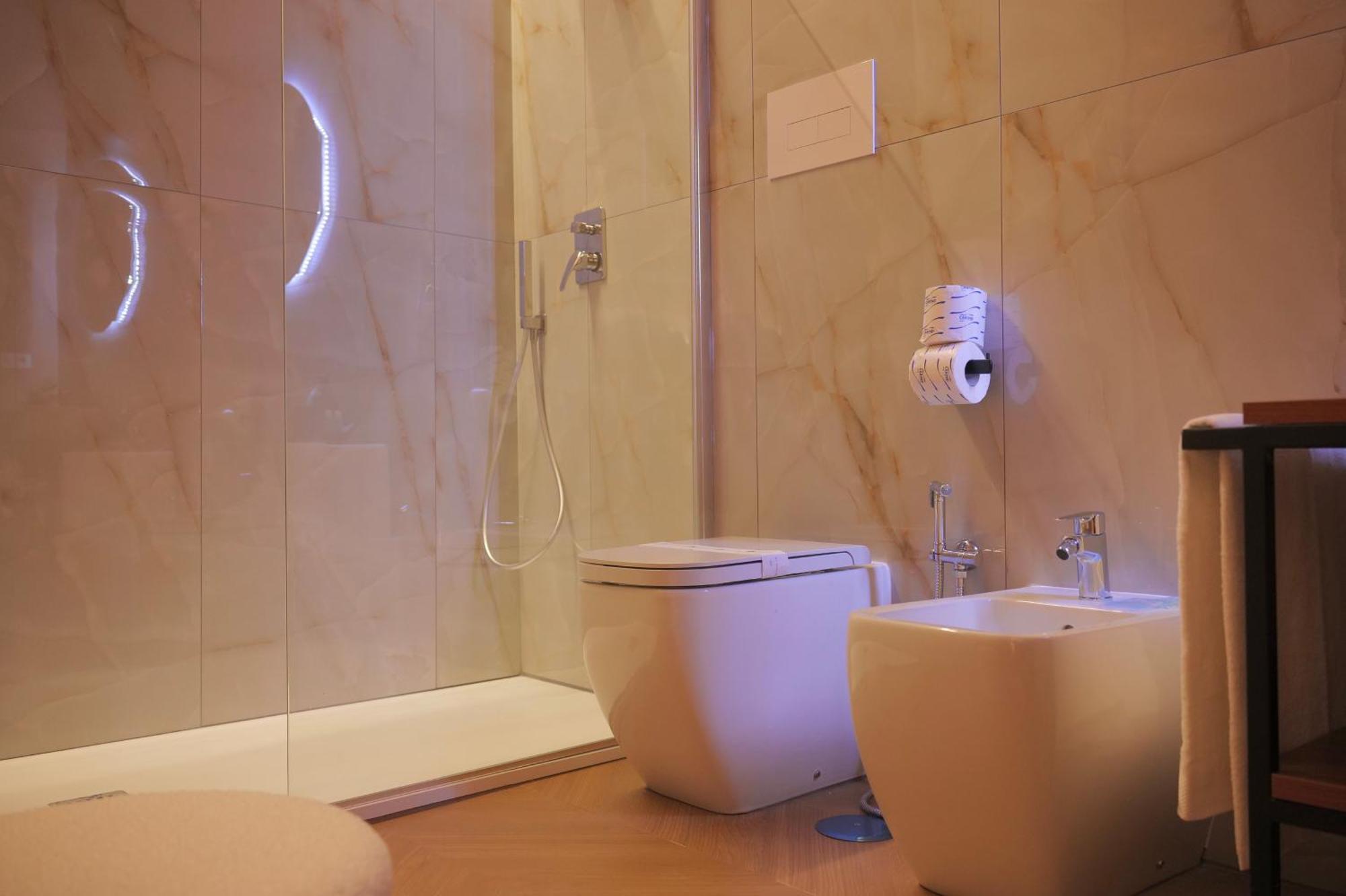 Toledo Luxury Rooms - Lr Collection Napoli Esterno foto