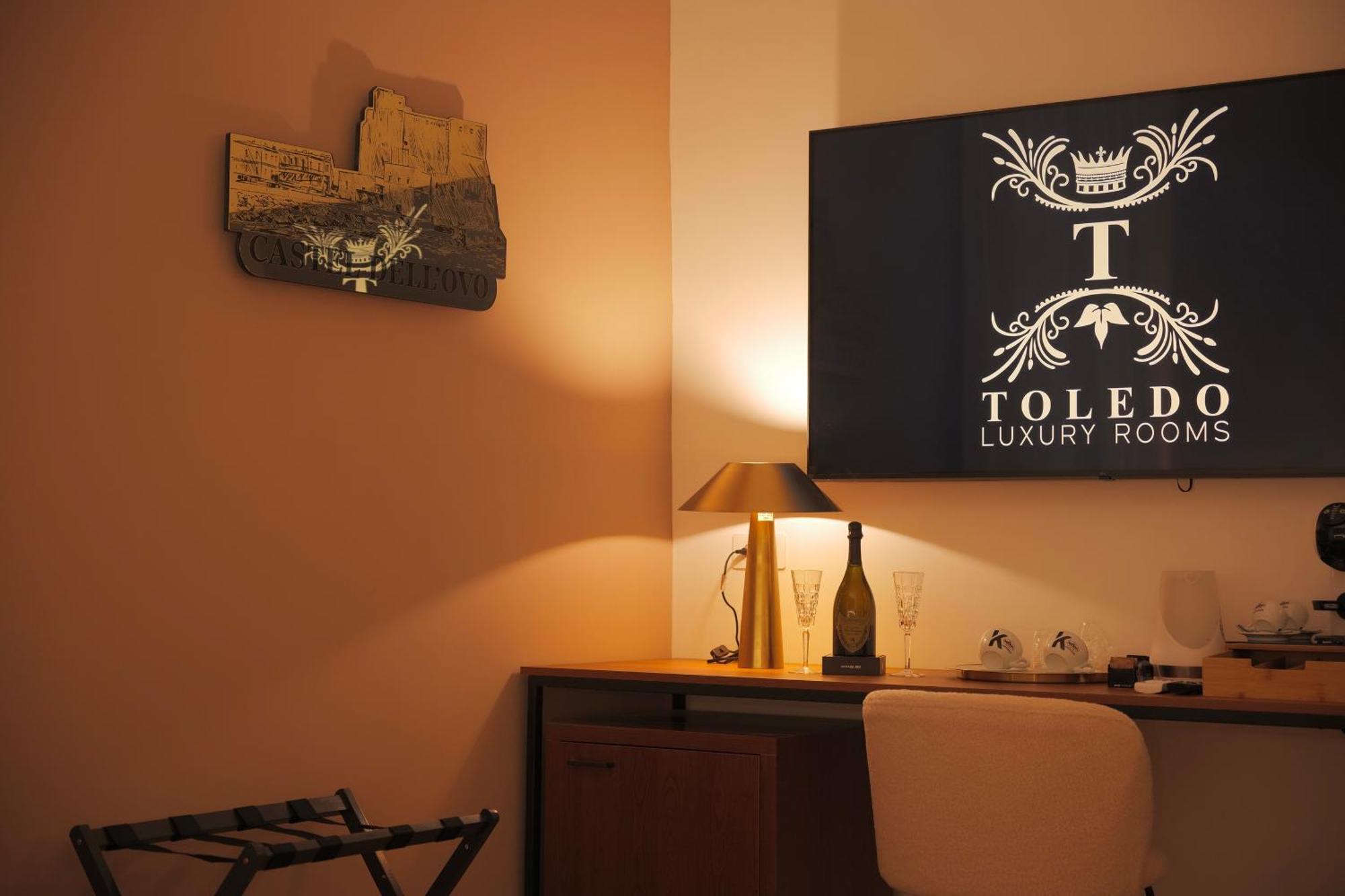 Toledo Luxury Rooms - Lr Collection Napoli Esterno foto