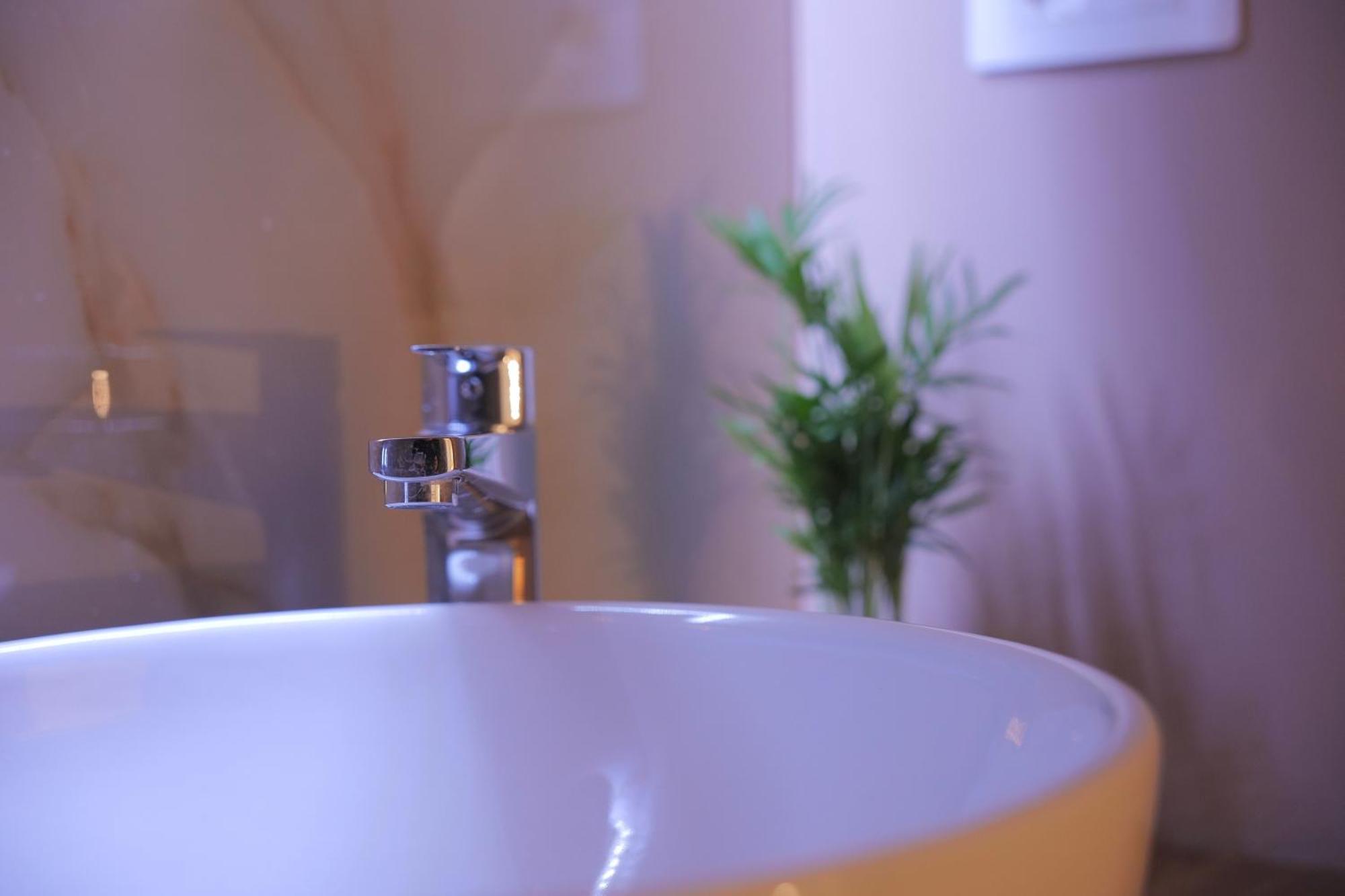 Toledo Luxury Rooms - Lr Collection Napoli Esterno foto