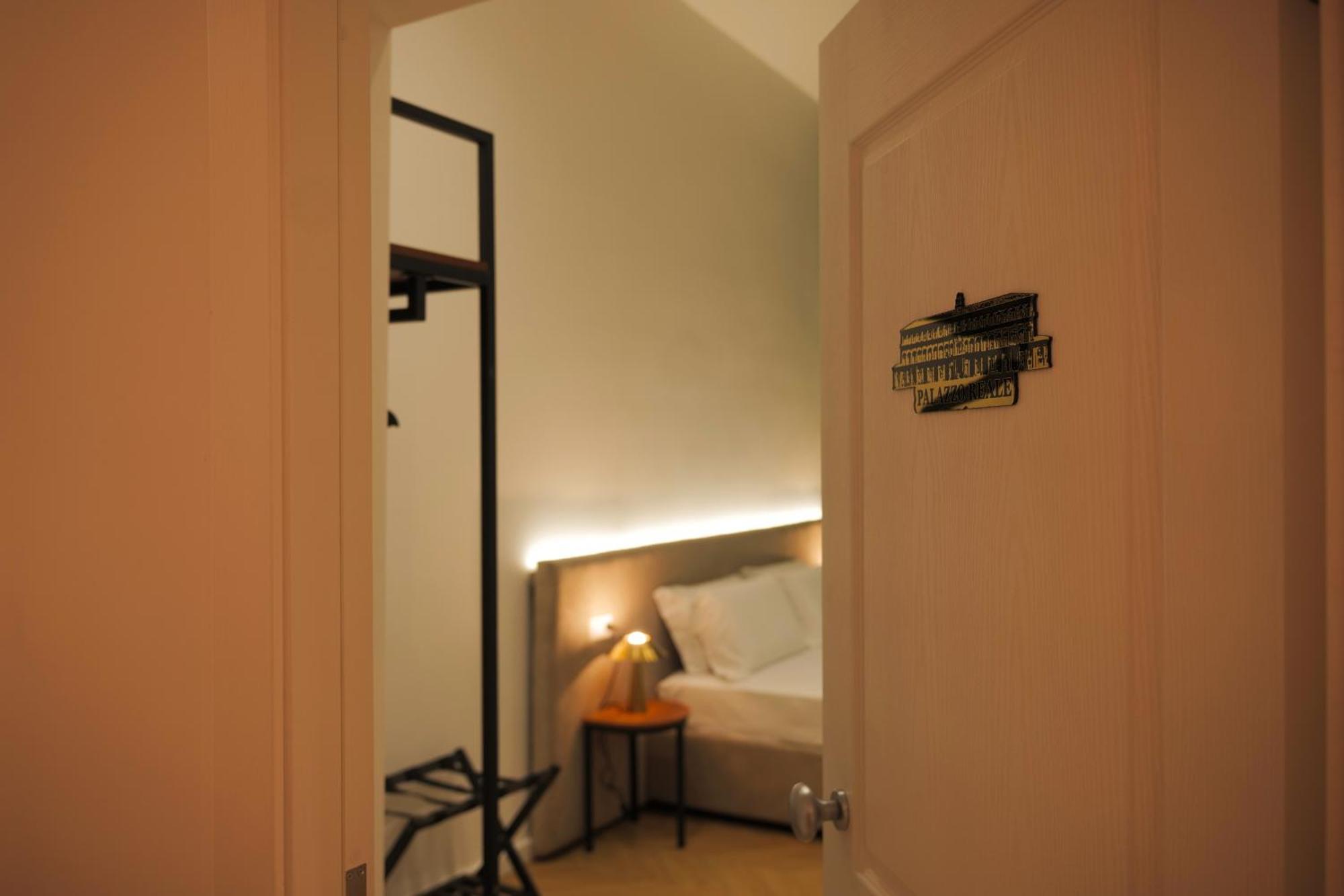 Toledo Luxury Rooms - Lr Collection Napoli Esterno foto